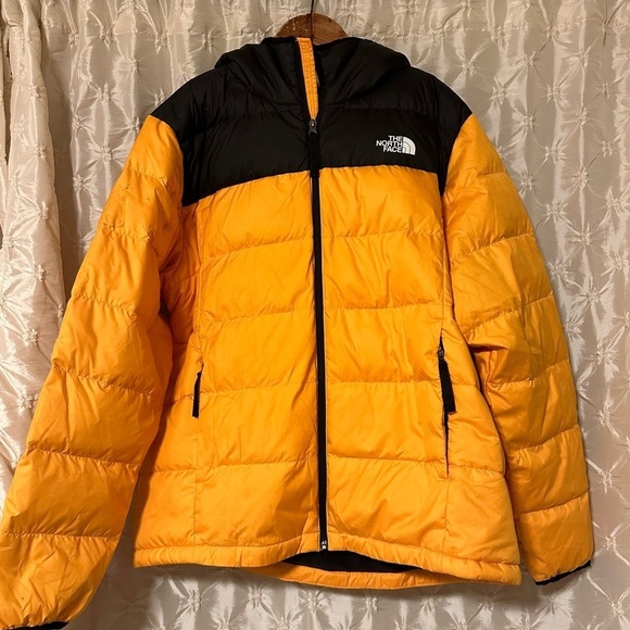 North Face Roxborough Luxe Hooded Jacket Quilted Down Puffer Coat Yellow Black - Picture 1 of 16